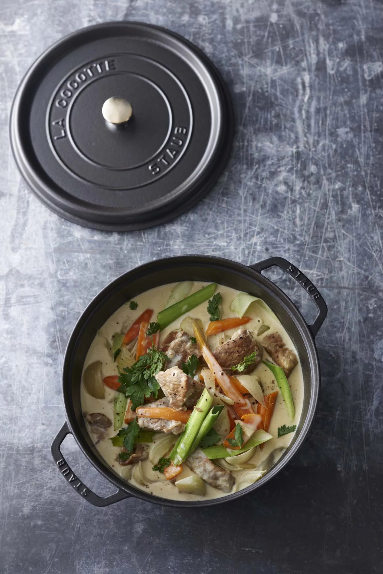 Staub Cast Iron 7-qt Round Cocotte - Black Matte